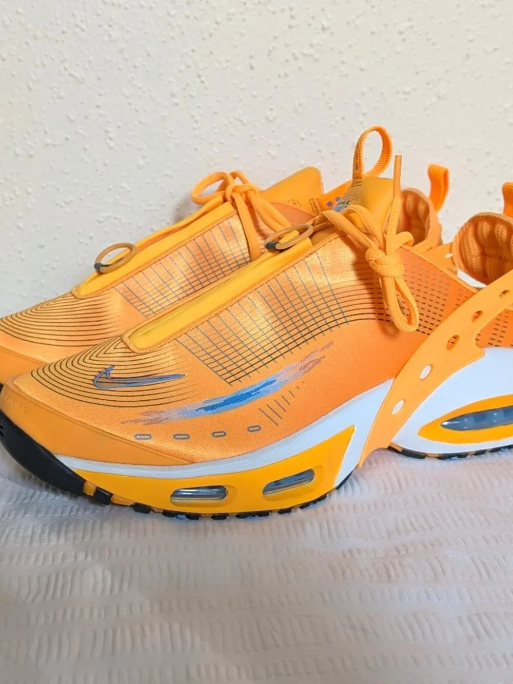 Nike Air Max Craze Laser Orange FZ2089-800 Men's 12 / Women's 13.5 Y2K Retro